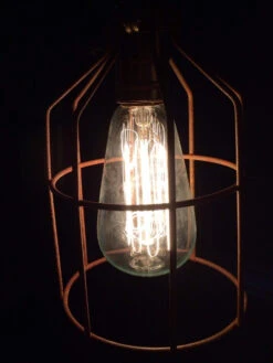 Old Fashioned Hanging Light Fixture
