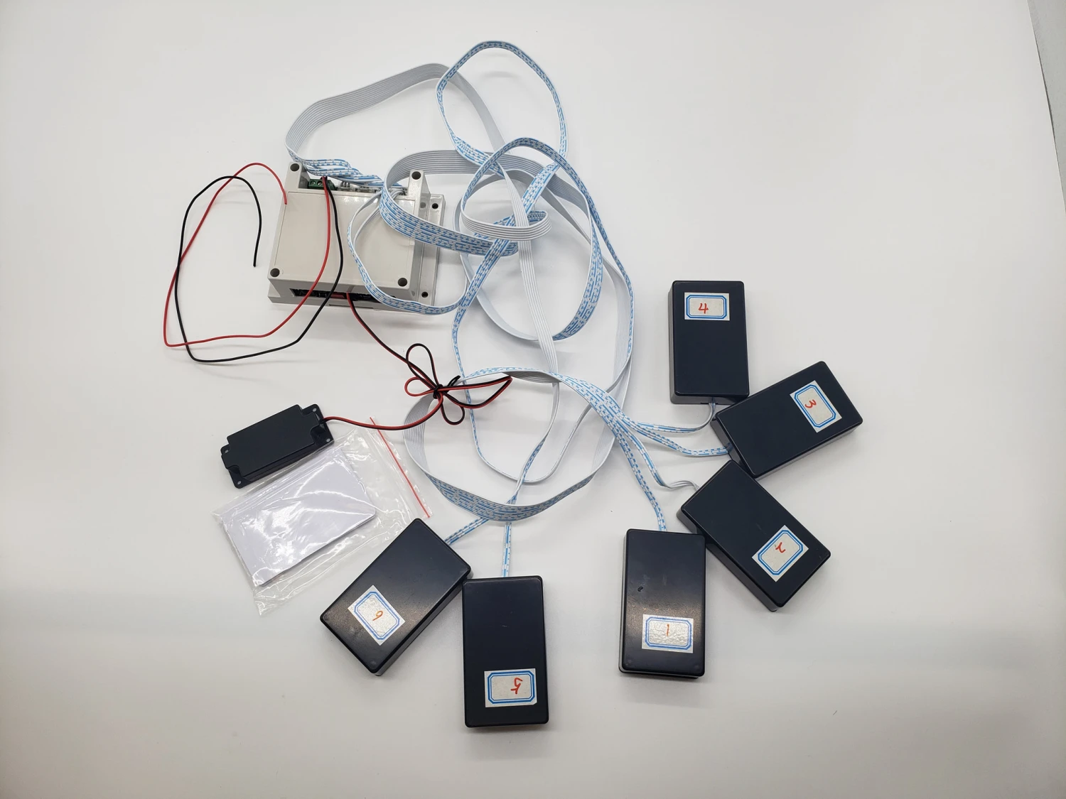 RFID - 6 Card Escape