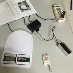 Scale Prop Game - 1 Scale