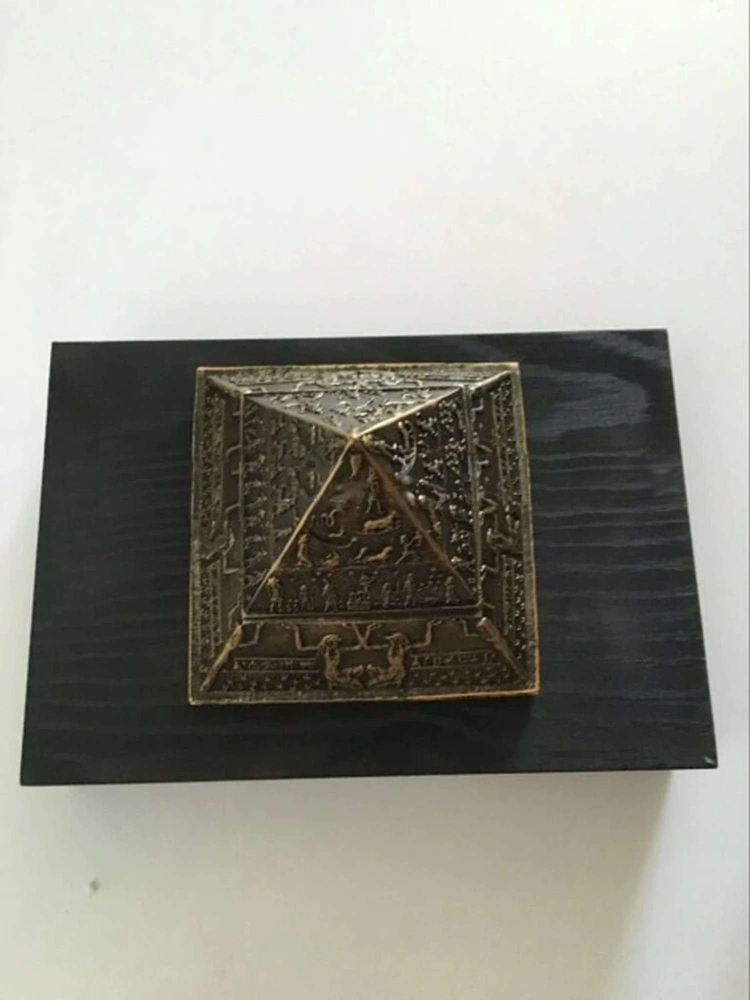 Replace The Pyramid Escape Room Prop