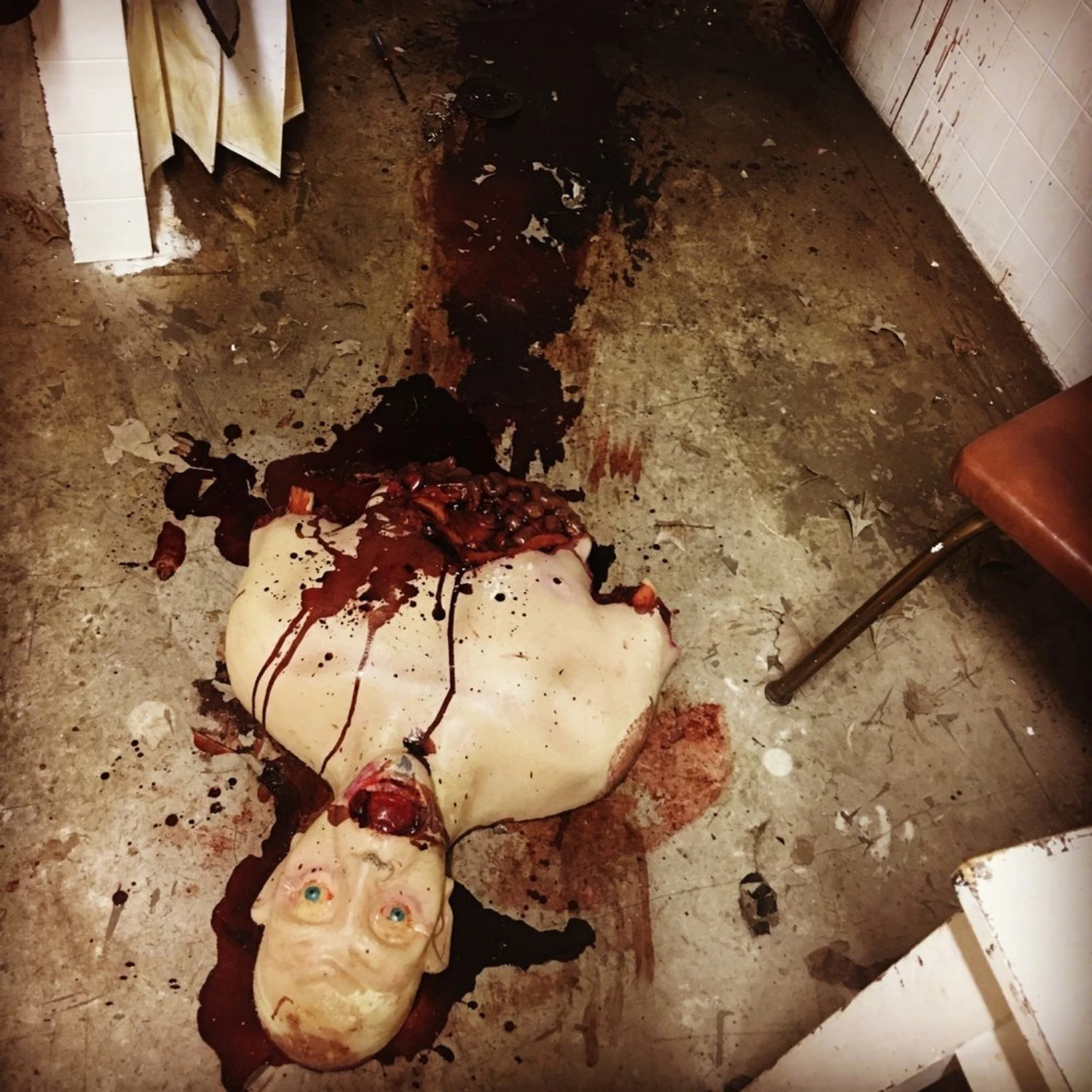 Eat Or Be Eaten- Turn-Key Full Escape Room - Image 3