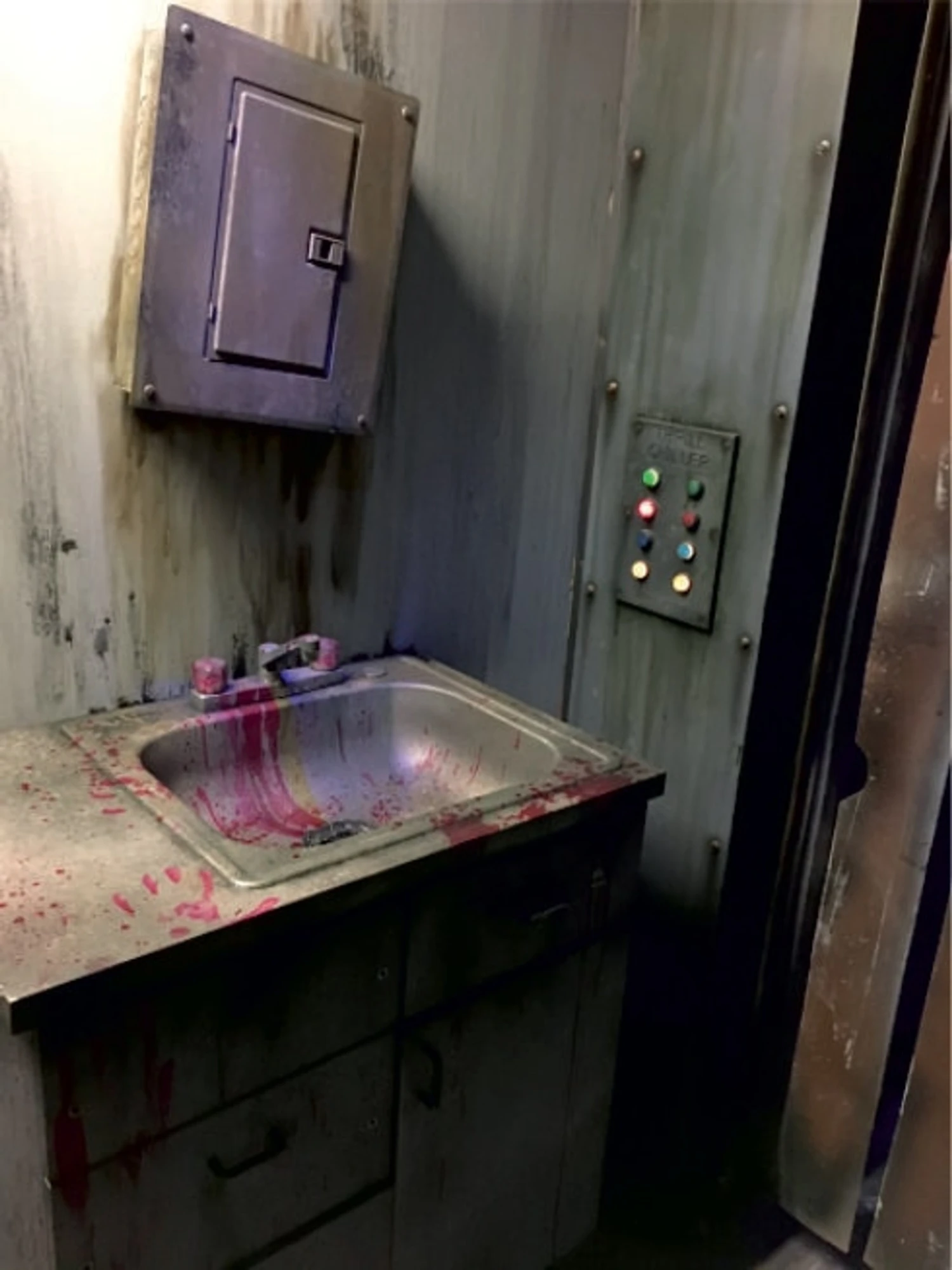 Piecemeal-Turn-Key Full Escape Room - Image 3